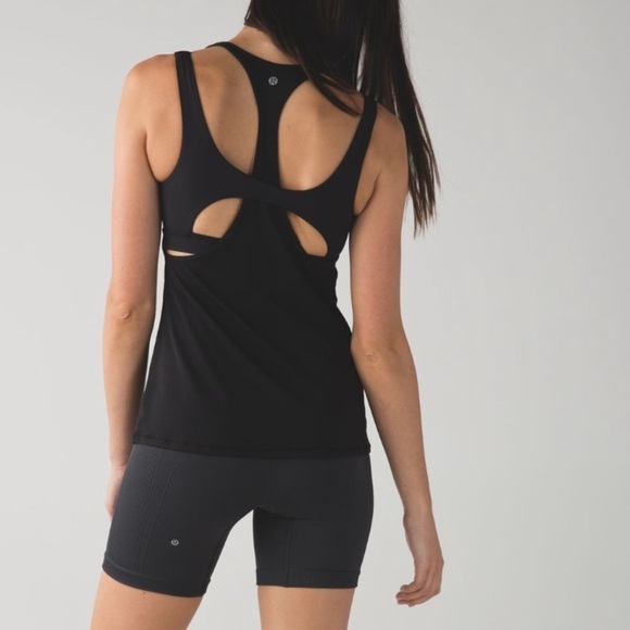𝅺LULULEMON all sport support Tank top size 4 - Picture 1 of 12